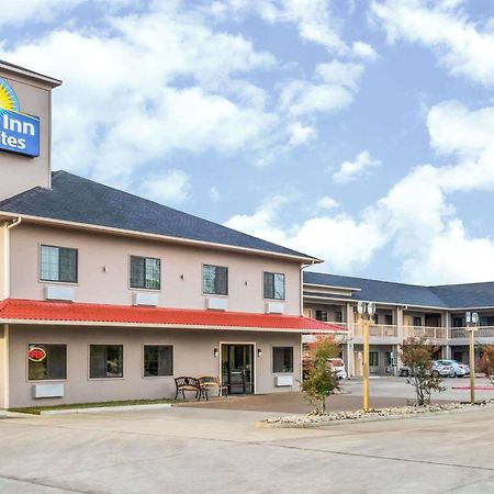 Days Inn & Suites By Wyndham Madisonville Exterior photo